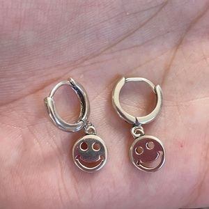 πSS 925 Smiley Face Earringsπ